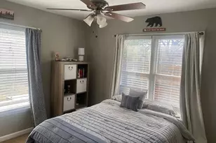 3223 Stanley Ave, Fort Worth, TX 76110 - Photo 8