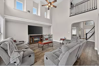 412 Roundrock Lane, Fort Worth, TX 76140 - Photo 8