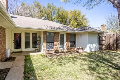 509 Wisterglen Drive, DeSoto, TX 75115 - Photo 4