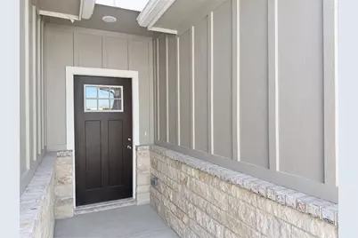 335 Mercy Street, Greenville, TX 75401 - Photo 2