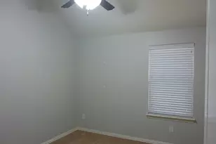 1136 Crest Meadow Dr, Fort Worth, TX 76052 - Photo 6