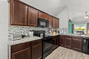 3905 S Fork Ranch Rd, Waco, TX 76705 - Photo 14
