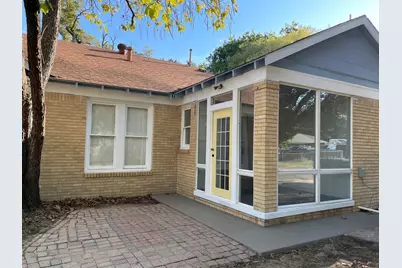 300 S Prairieville Street, Athens, TX 75751 - Photo 6