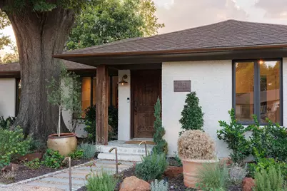 6861 E Mockingbird Lane, Dallas, TX 75214 - Photo 1