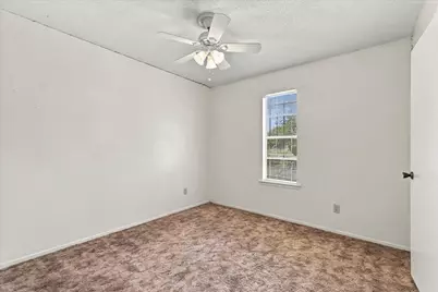 200 Quail Creek Drive, Crowley, TX 76036 - Photo 4