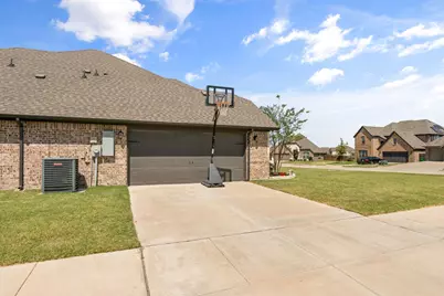 2103 Rose Court, Waxahachie, TX 75165 - Photo 6