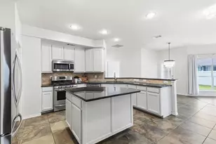 9208 Askew St, Fort Worth, TX 76244 - Photo 6