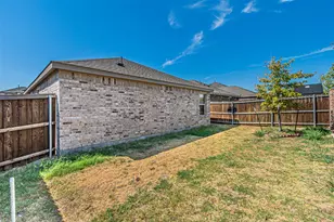 14037 Earlham St, Pilot Point, TX 76258 - Photo 26