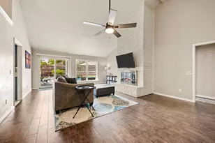 2405 Ridgewood Dr, Plano, TX 75074 - Photo 2