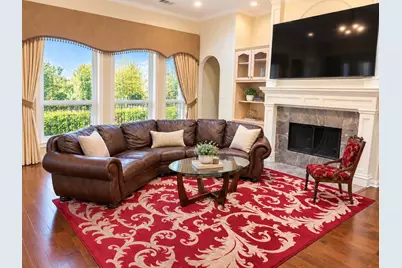 902 Horseshoe Bend, Richardson, TX 75081 - Photo 2