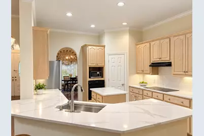 902 Horseshoe Bend, Richardson, TX 75081 - Photo 4