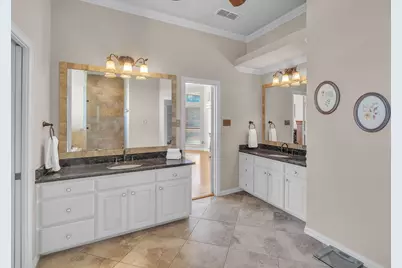 173 Cattlebaron Parc Drive, Fort Worth, TX 76108 - Photo 12