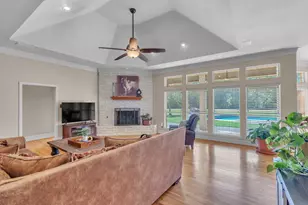 173 Cattlebaron Parc Dr, Fort Worth, TX 76108 - Photo 6