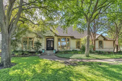 173 Cattlebaron Parc Drive, Fort Worth, TX 76108 - Photo 2