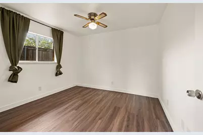 1905 Castille Drive, Carrollton, TX 75007 - Photo 30