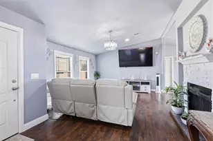5812 Black Springs Ln, Joshua, TX 76058 - Photo 6