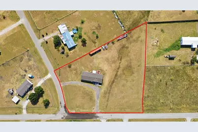 5812 Black Springs Lane, Joshua, TX 76058 - Photo 2