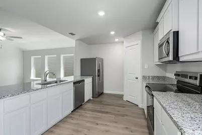 4910 Fillmore Drive, Greenville, TX 75401 - Photo 2