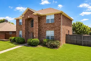 1818 Lake Texoma Cir, Allen, TX 75002 - Photo 2