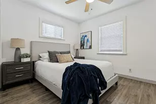 403 E Franklin St, Grapevine, TX 76051 - Photo 14