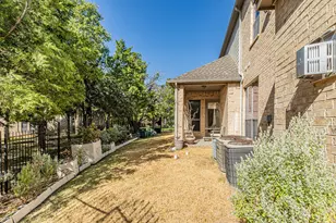 1552 Cypress Bend Dr, Cedar Hill, TX 75104 - Photo 32