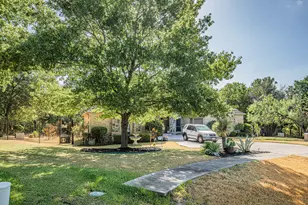 1552 Cypress Bend Dr, Cedar Hill, TX 75104 - Photo 34
