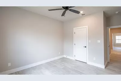 2204 Salina Circle, Granbury, TX 76048 - Photo 10