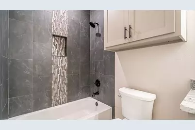 2204 Salina Circle, Granbury, TX 76048 - Photo 14