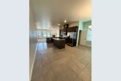 7304 Snyder Lane, Arlington, TX 76002 - Photo 2