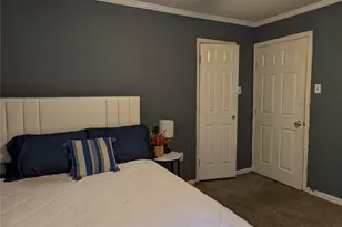 102 S Patricia St, Lacy Lakeview, TX 76705 - Photo 18