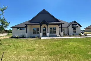 592 Lydia Ln, Granbury, TX 76049 - Photo 32