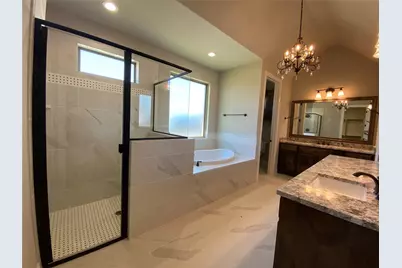 592 Lydia Lane, Granbury, TX 76049 - Photo 20