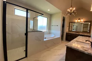 592 Lydia Ln, Granbury, TX 76049 - Photo 20