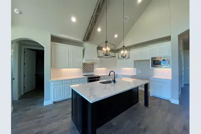 592 Lydia Lane, Granbury, TX 76049 - Photo 8