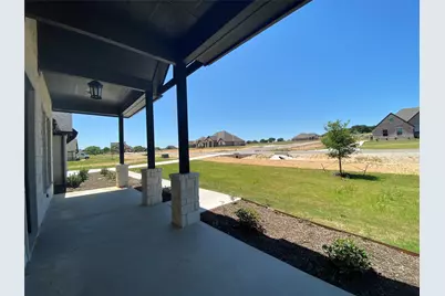 592 Lydia Lane, Granbury, TX 76049 - Photo 4