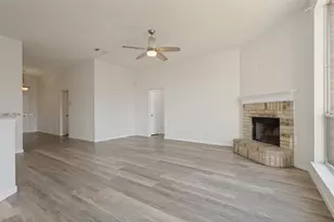 2405 Collier Dr, McKinney, TX 75071 - Photo 2