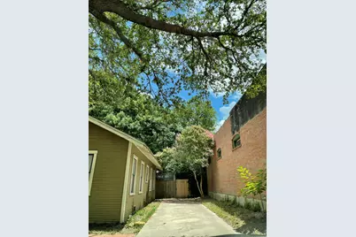 2257 College Avenue, Fort Worth, TX 76110 - Photo 26