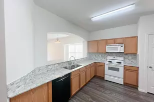 14620 Little Anne Dr, Little Elm, TX 75068 - Photo 10