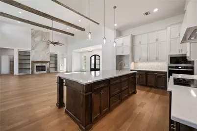 708 Burr Oak Lane, Weatherford, TX 76085 - Photo 16