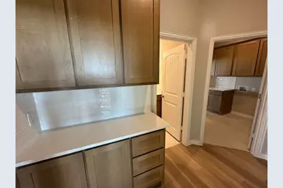 180 Aurora Avenue, Valley View, TX 76272 - Photo 8