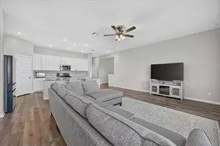 5408 High Pointe Dr, Haltom City, TX 76137 - Photo 14