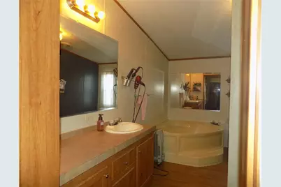192 Salt Grass Circle, Poolville, TX 76487 - Photo 14