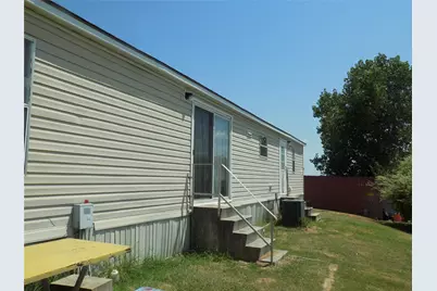 192 Salt Grass Circle, Poolville, TX 76487 - Photo 4