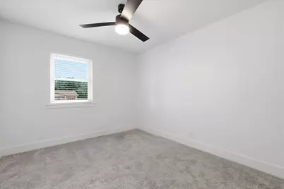 1701 Aster Street, Gainesville, TX 76240 - Photo 12