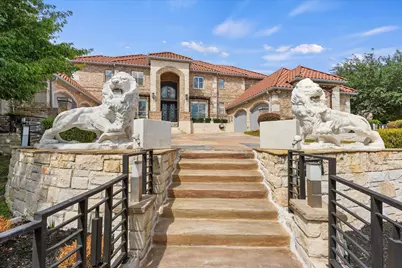 2601 Sir Gawain Lane, Lewisville, TX 75056 - Photo 2