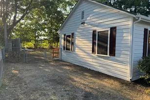 1307 Church St, Commerce, TX 75428 - Photo 4