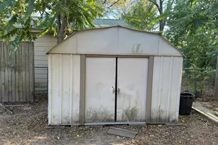1307 Church St, Commerce, TX 75428 - Photo 30