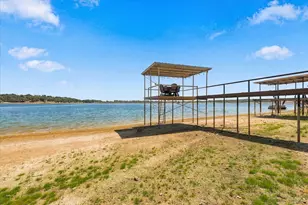1231 E Lake Dr, Weatherford, TX 76087 - Photo 4
