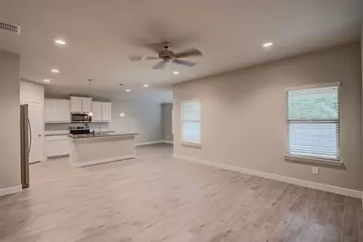 859 Waterford Way, Joshua, TX 76058 - Photo 4