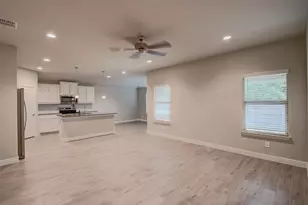 859 Waterford Way, Joshua, TX 76058 - Photo 4
